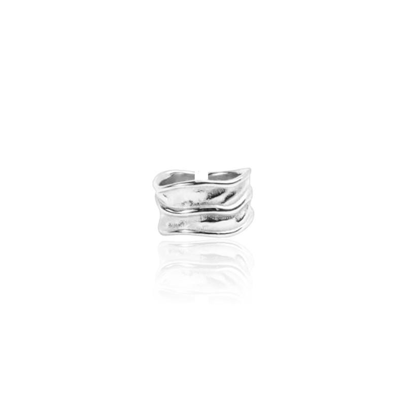 Irregular concave ring • Open ring