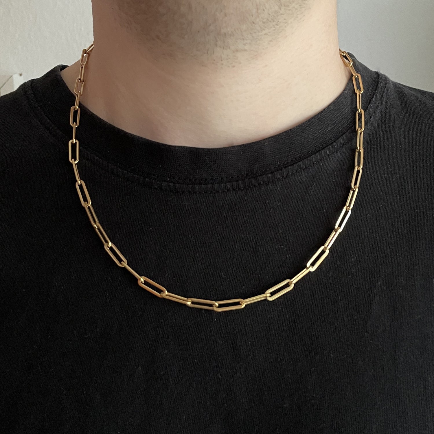 Large link chain necklace gold