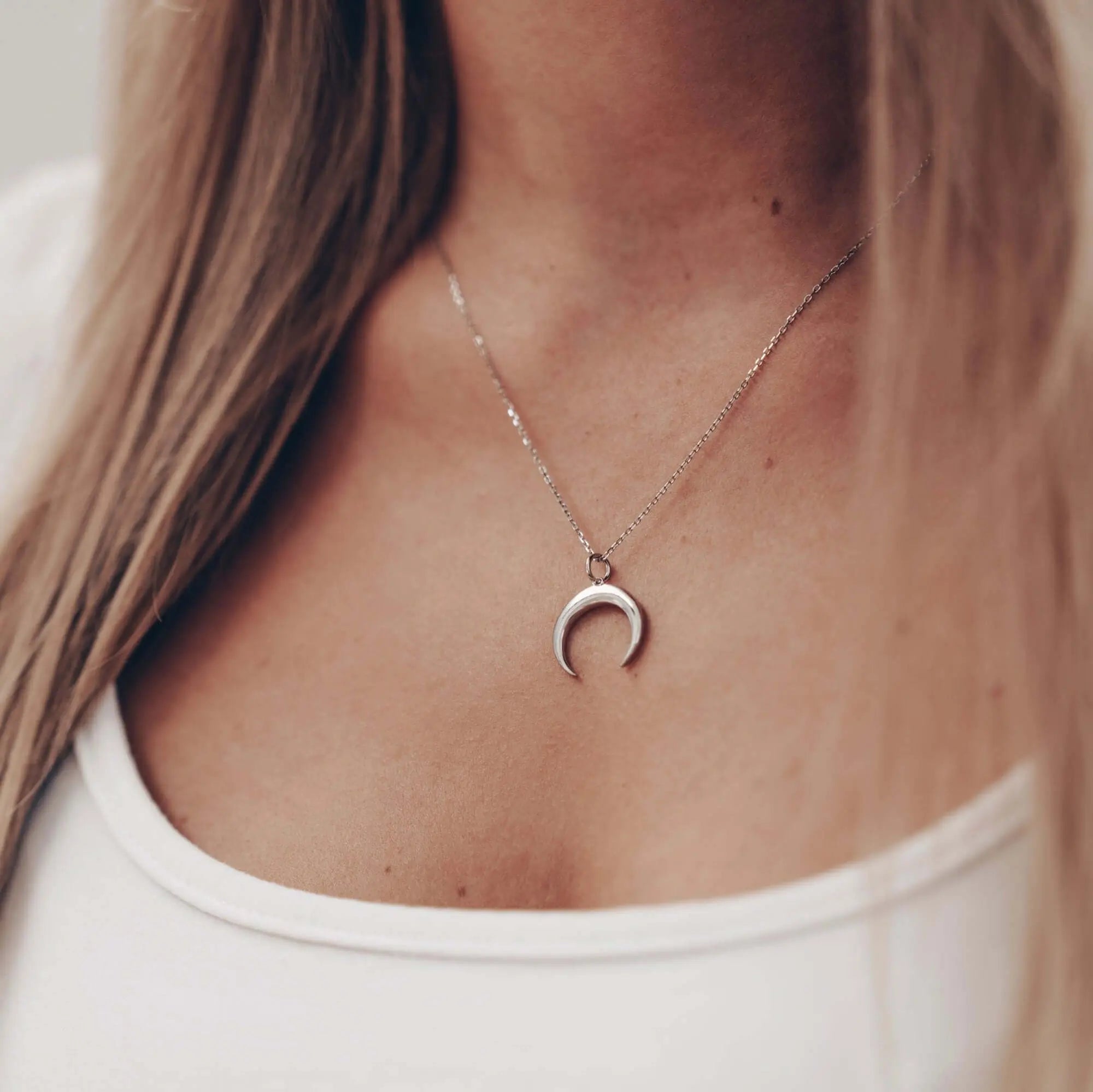 Zierliche Mond Halskette • Kette mit Mond Vielring